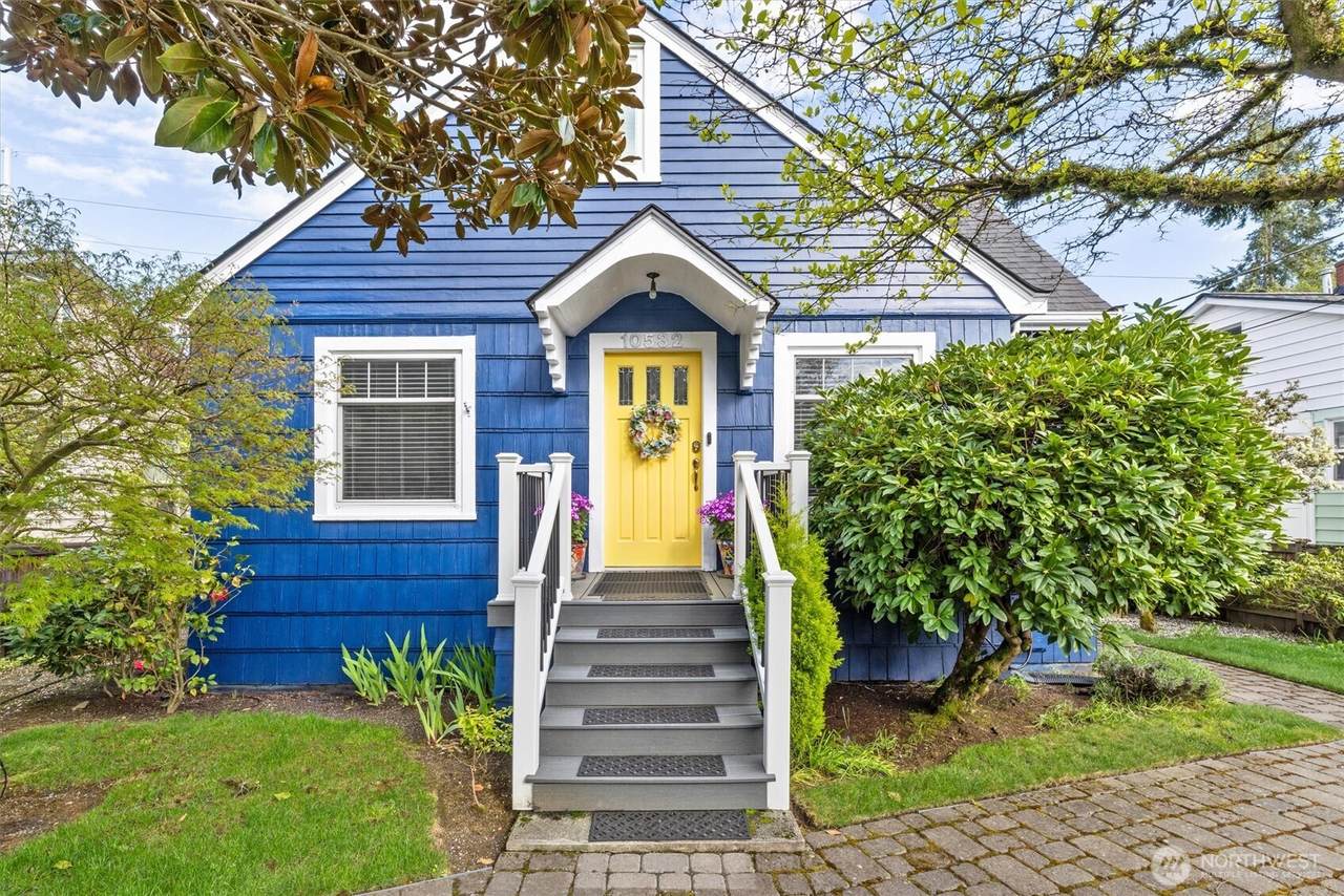 10532 Evanston Avenue - Photo 1