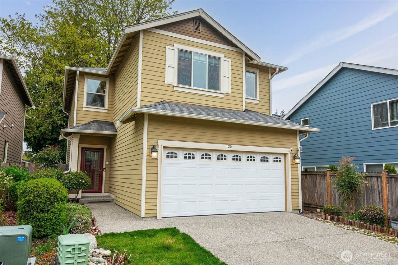 20 92nd Avenue - Photo 1