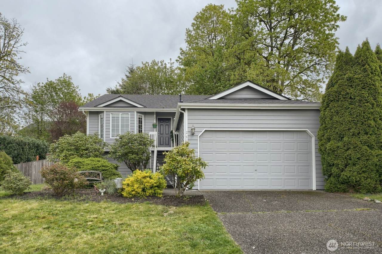 25920 202nd Avenue - Photo 1