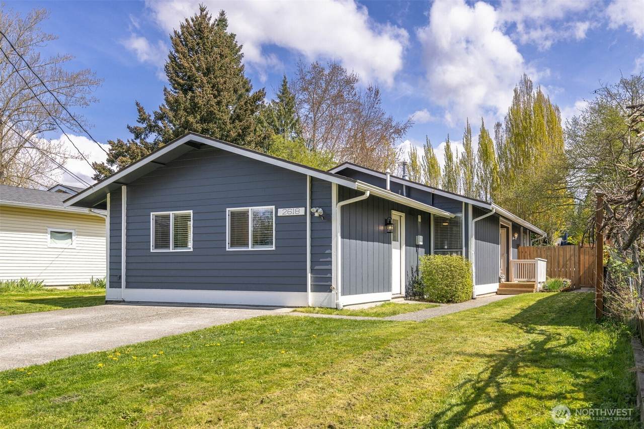 2618 Superior Street - Photo 1