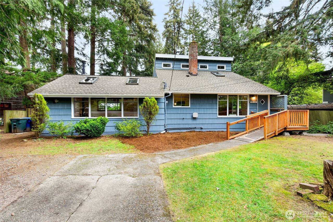 15822 34th Avenue - Photo 1