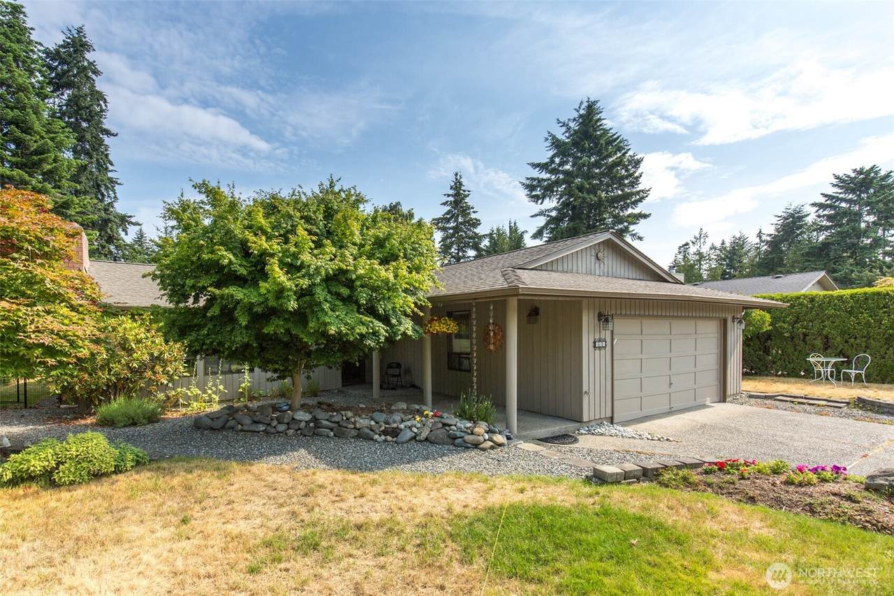 191 Sunland Drive - Photo 1
