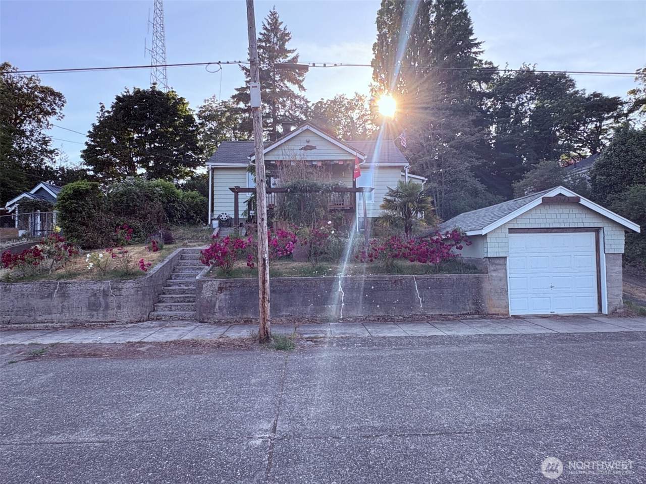 1723 Elizabeth Avenue - Photo 1