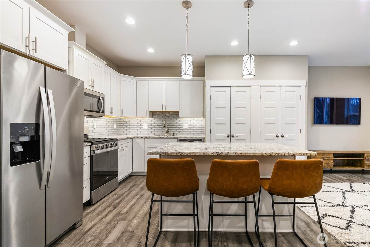 5683 Sunstone Place - Photo 1