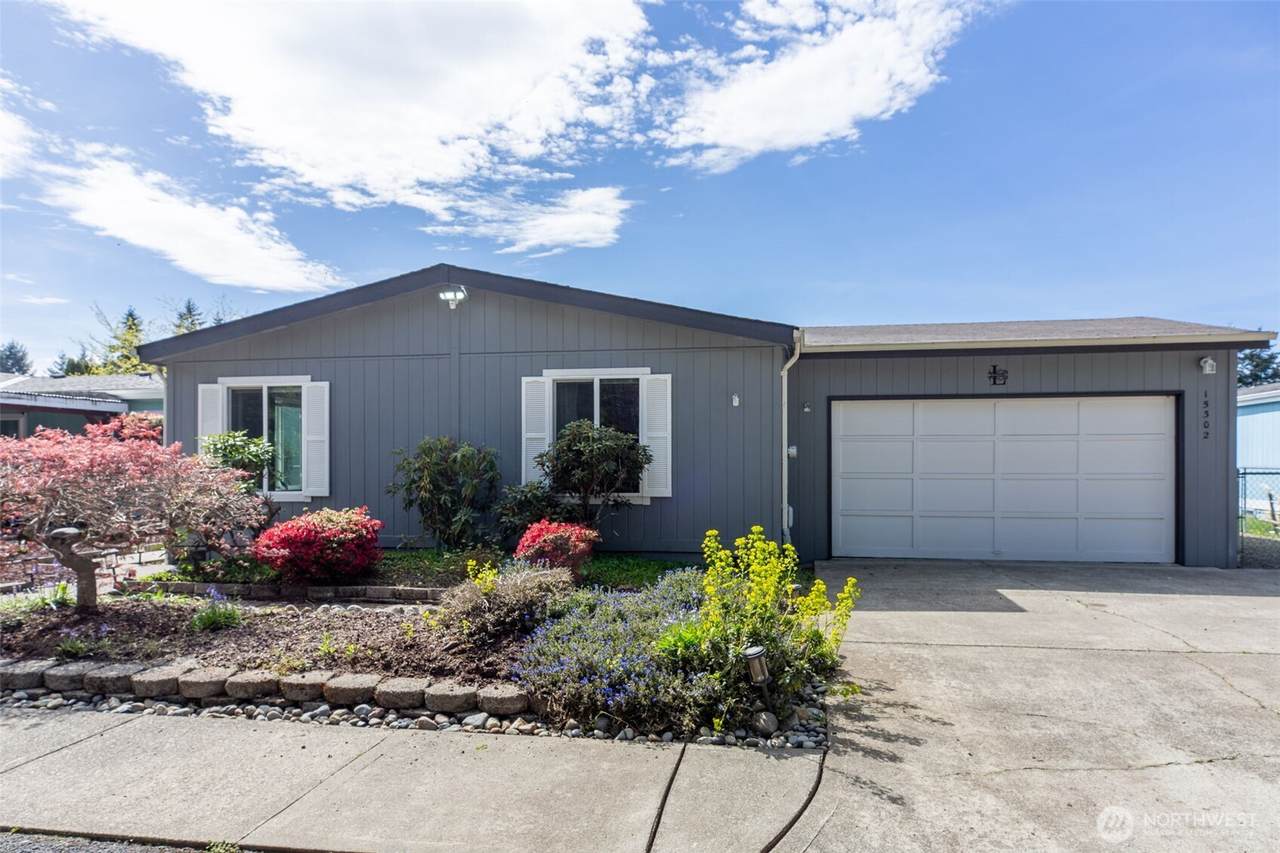 15302 123rd Avenue Ct - Photo 1