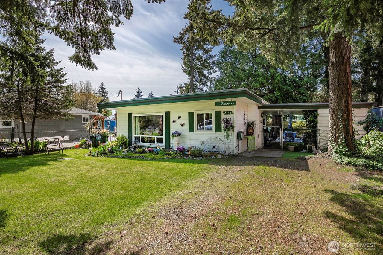 8165 Harborview - Photo 1
