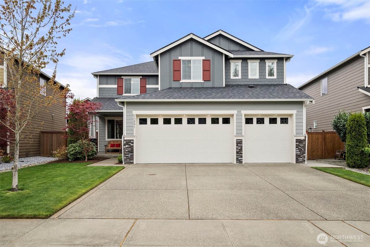 13801 62nd Avenue Ct - Photo 1
