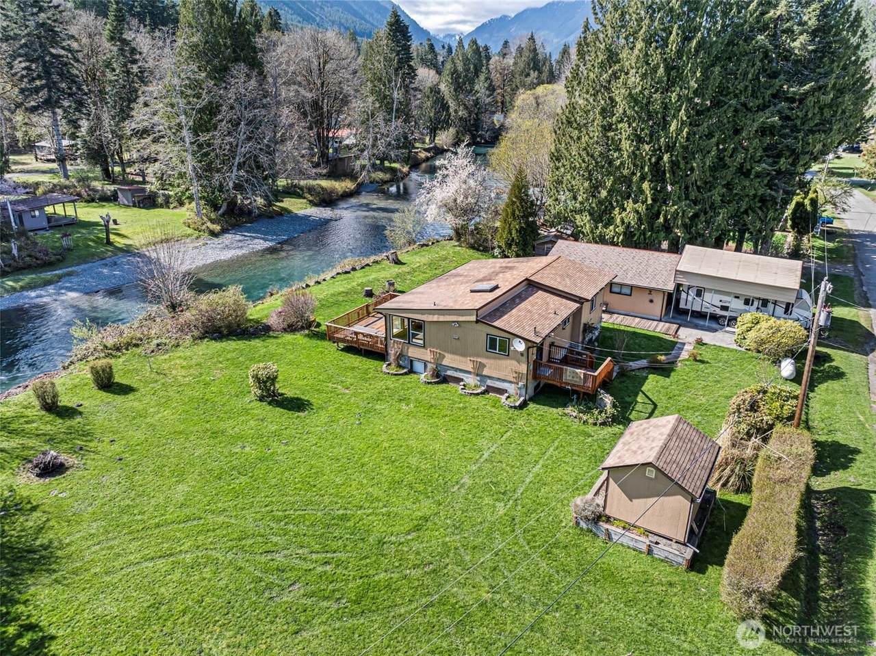 210 Kelly Road - Photo 1