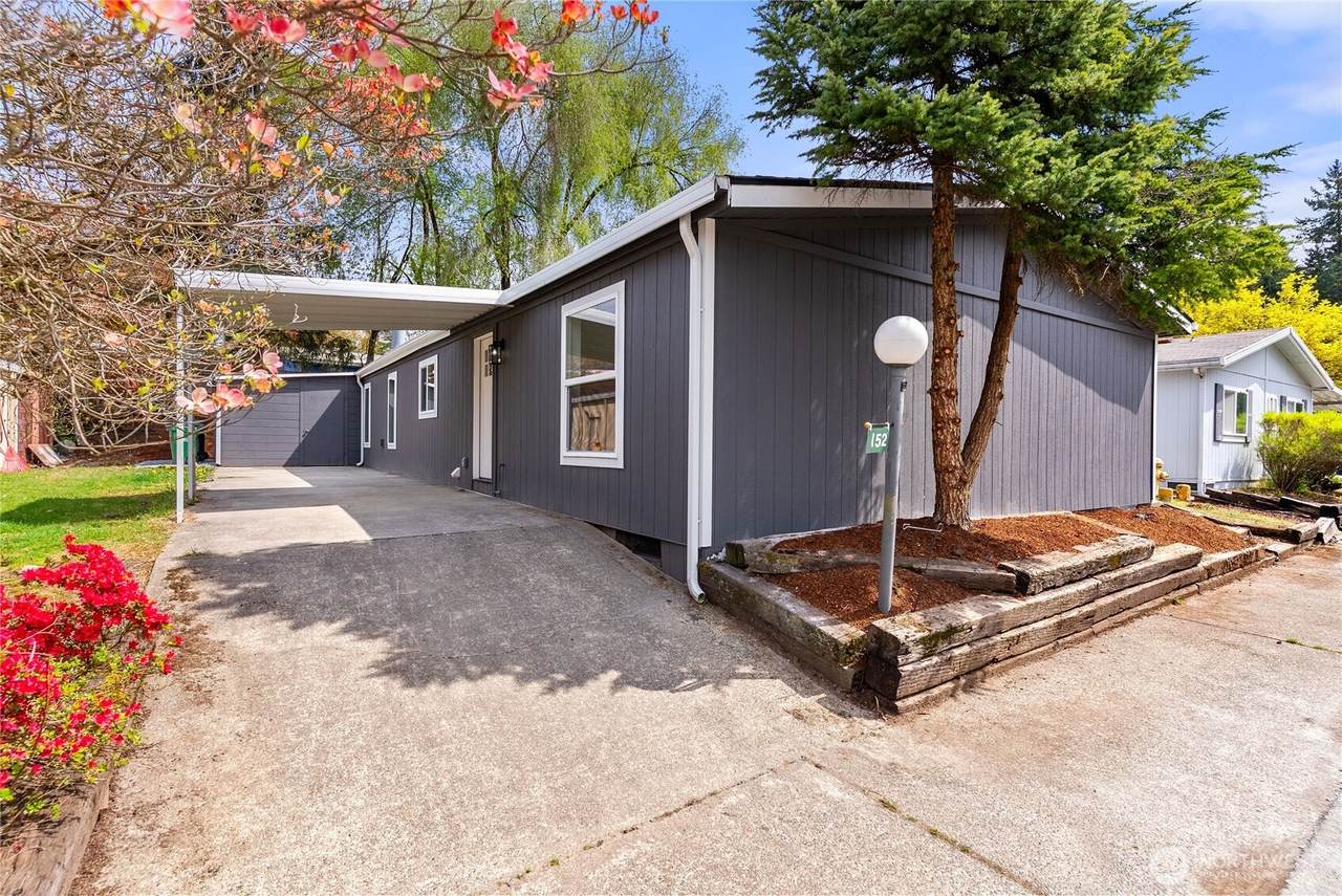 375 Union Avenue - Photo 1