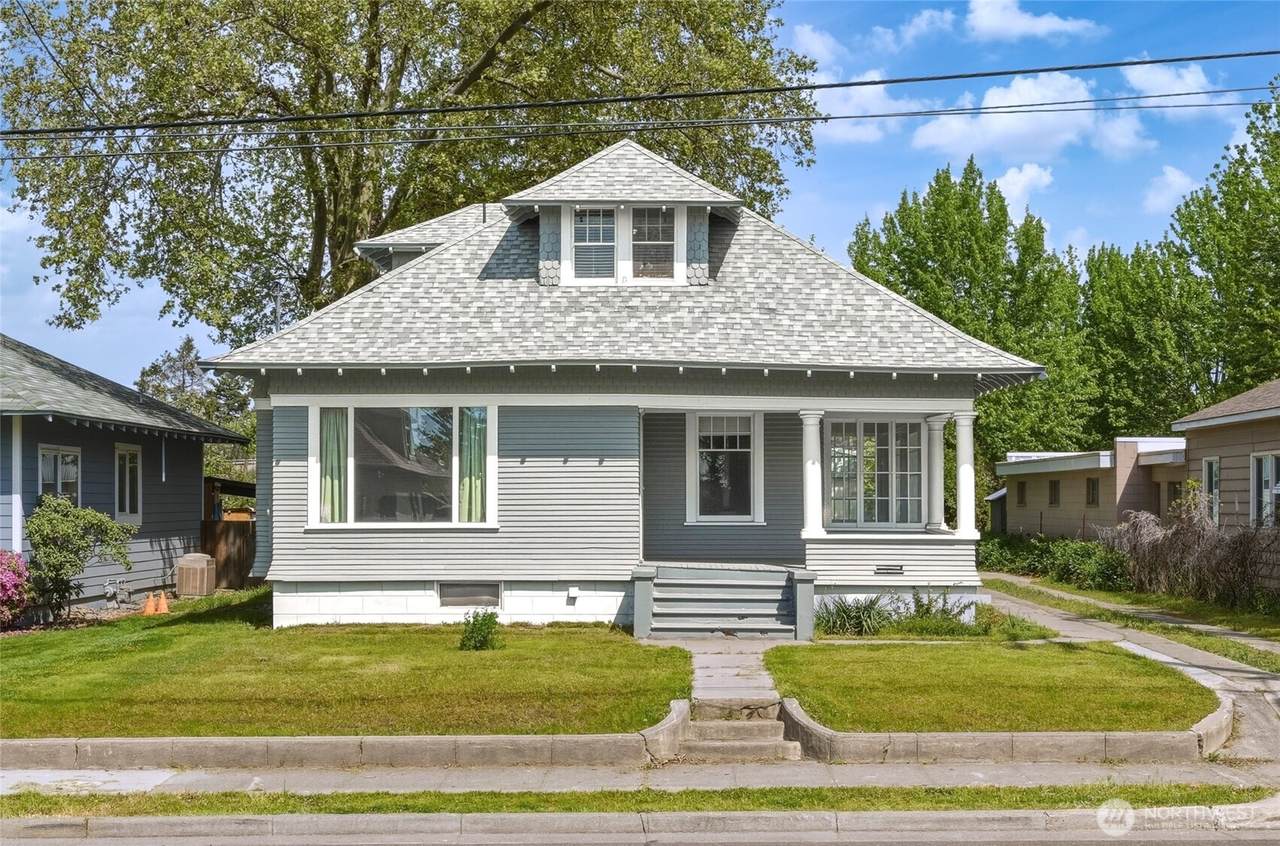 1132 Pine Street - Photo 1