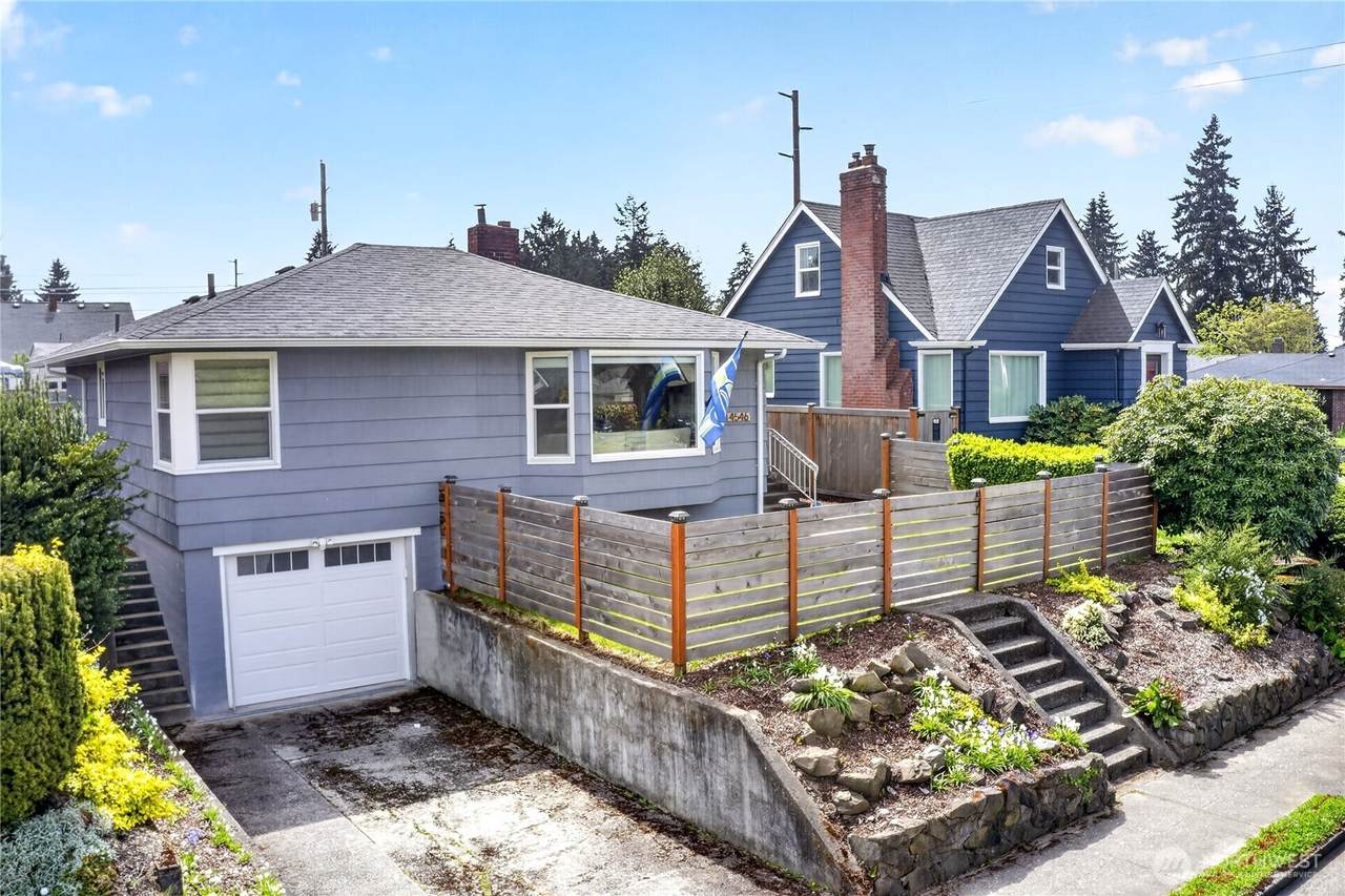 4546 6th Avenue - Photo 1