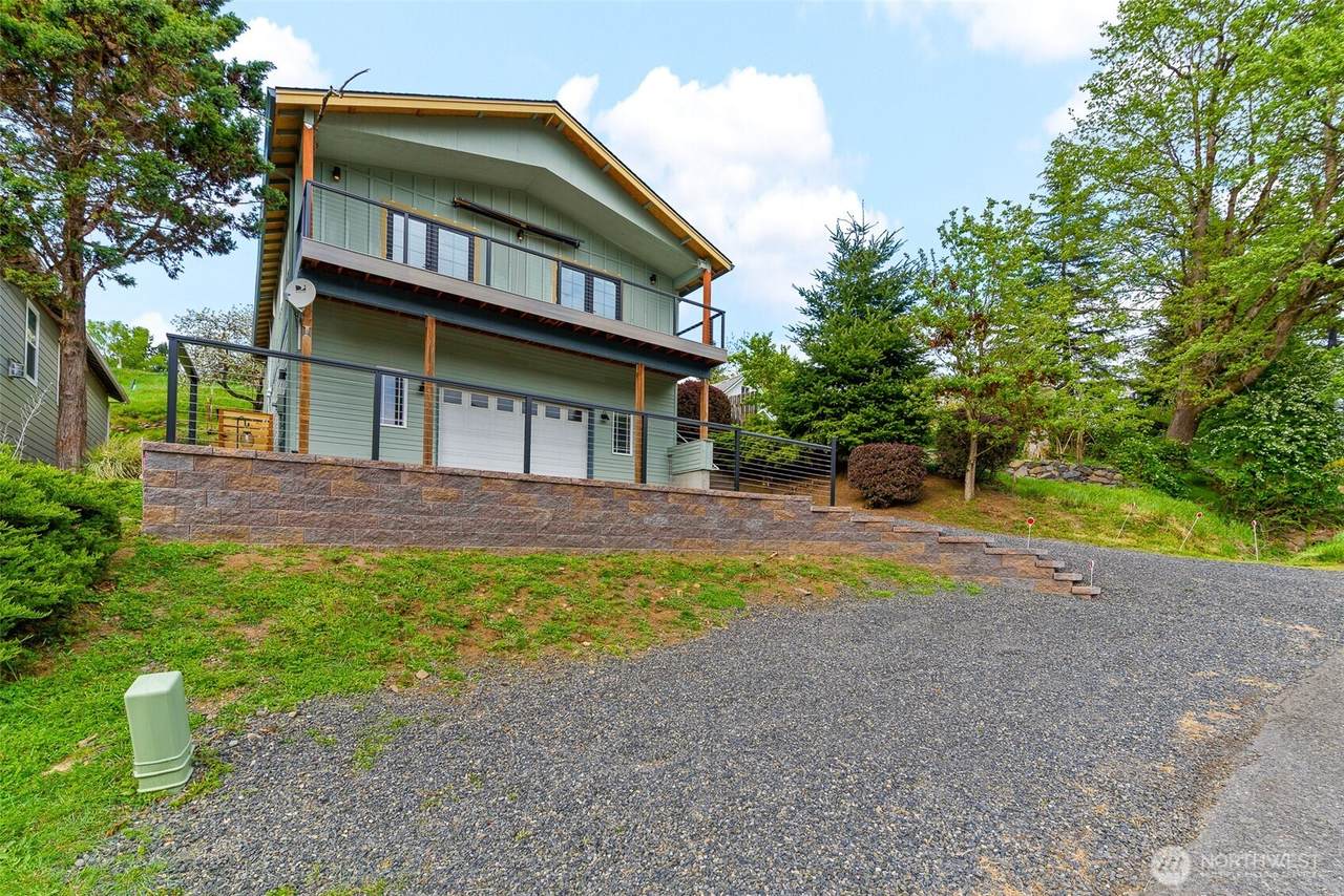 461 Jefferson Street - Photo 1
