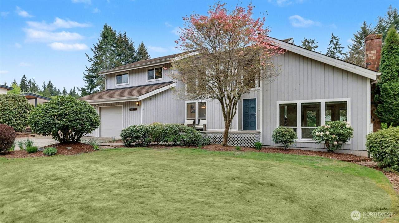 19832 156th Avenue - Photo 1