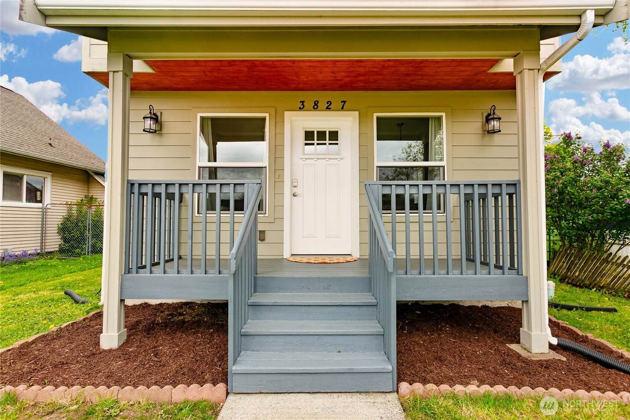 3827 Cushman Avenue - Photo 1