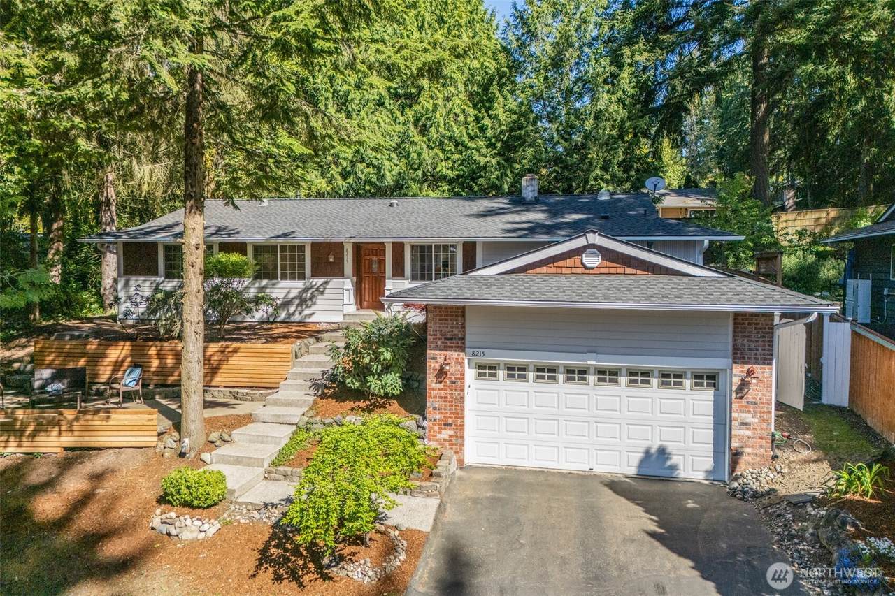 8215 172nd Avenue - Photo 1