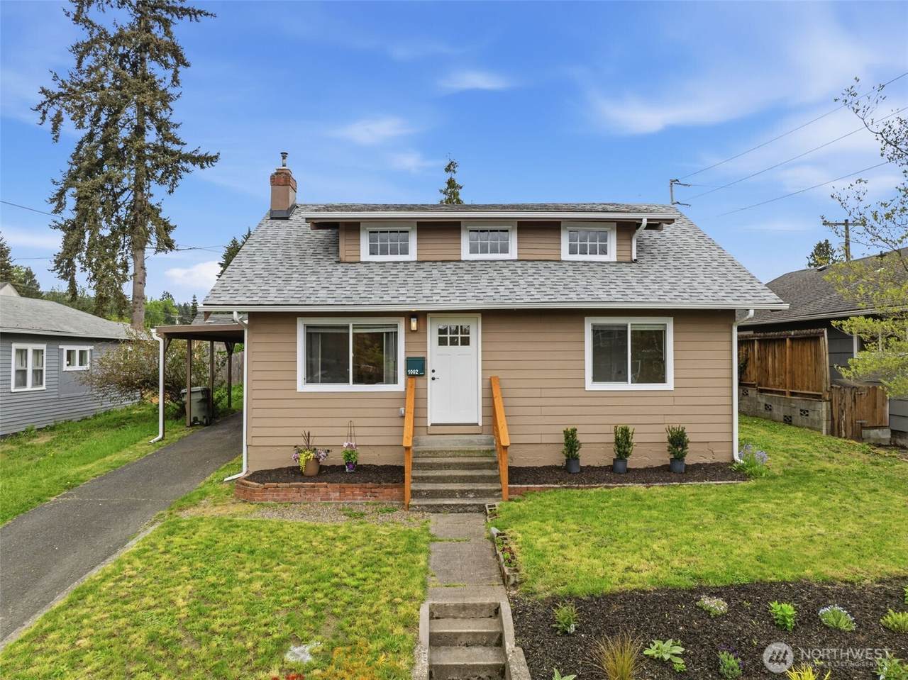 1002 6th Avenue - Photo 1