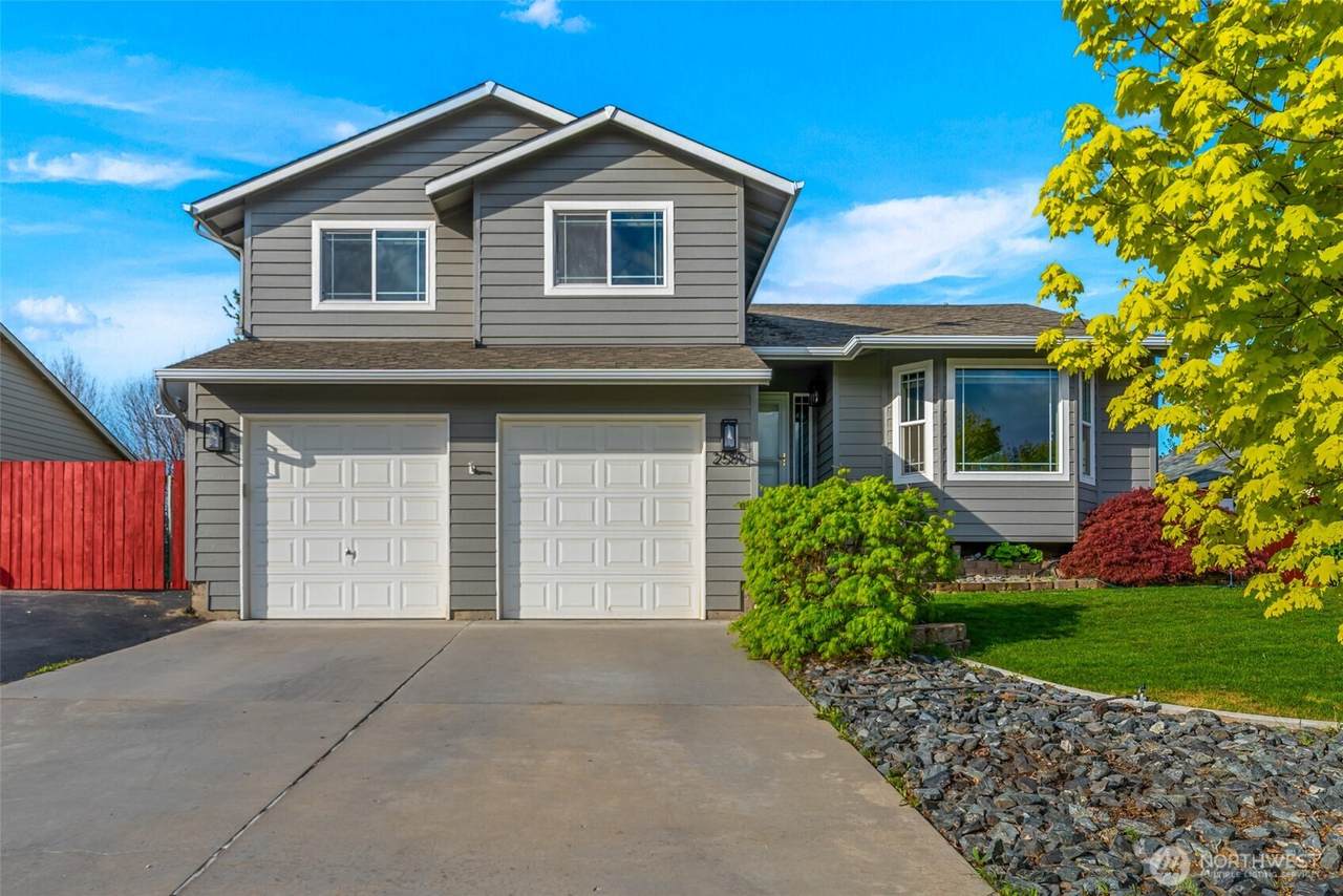 2589 Aviation Drive - Photo 1