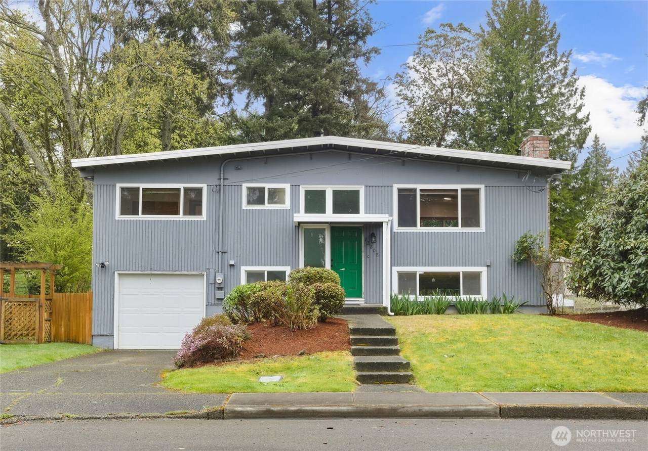 12808 158th St - Photo 1