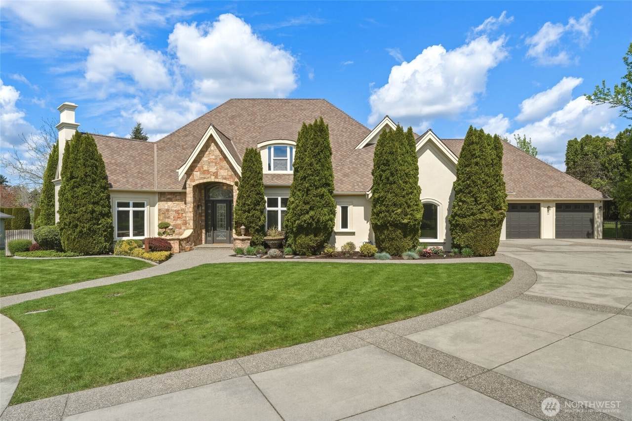 73 Shangri La Court - Photo 1