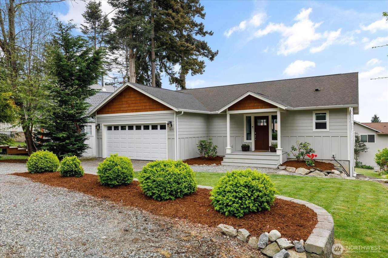 1070 Halsey Drive - Photo 1