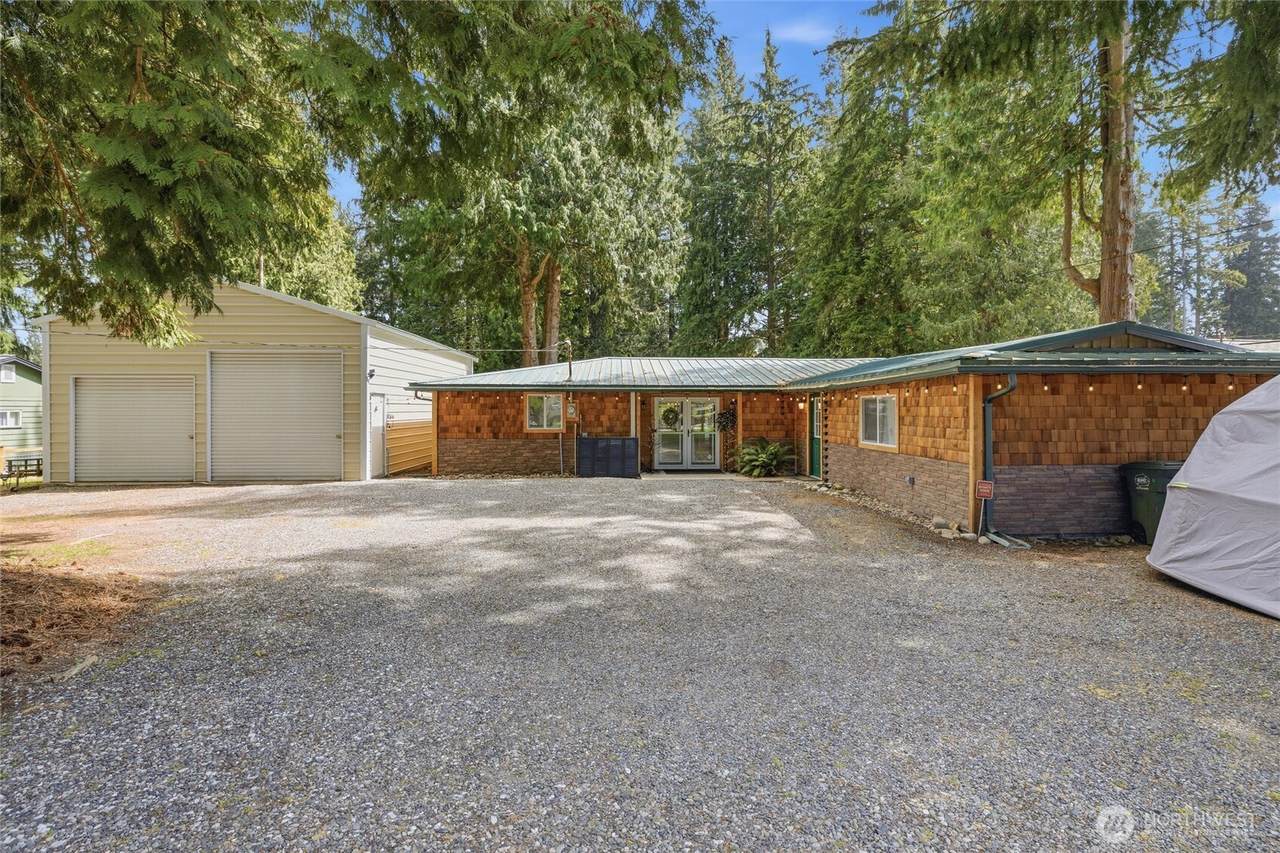2366 Yew Street Road - Photo 1