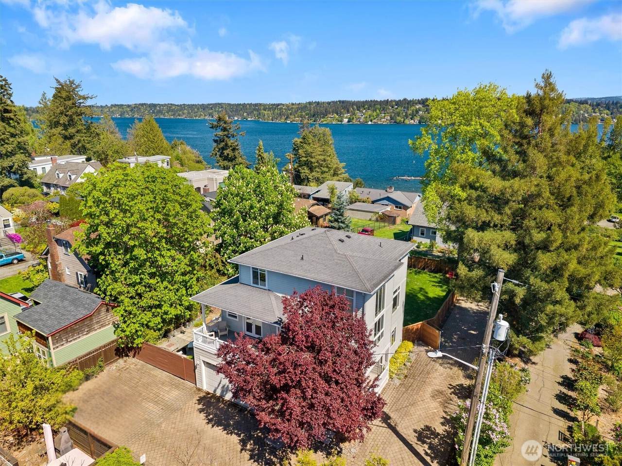 8304 54th Avenue - Photo 1