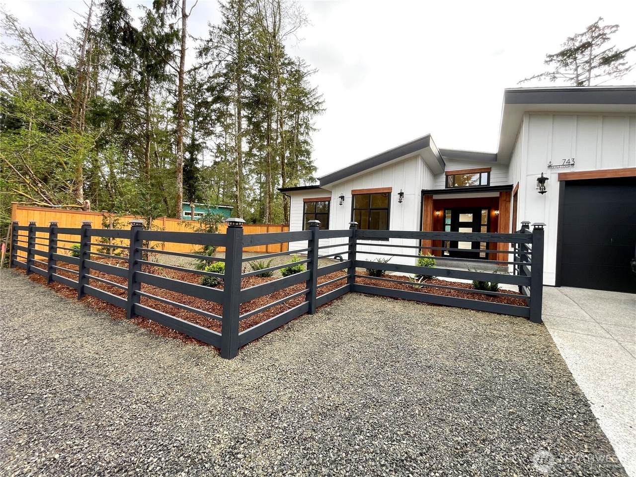 https://bt-photos.global.ssl.fastly.net/nwmls/1280_boomver_1_2513411-1.jpg