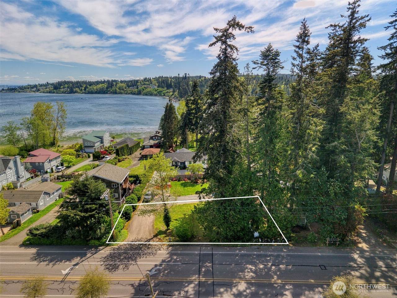 25933 Coveview Lane - Photo 1