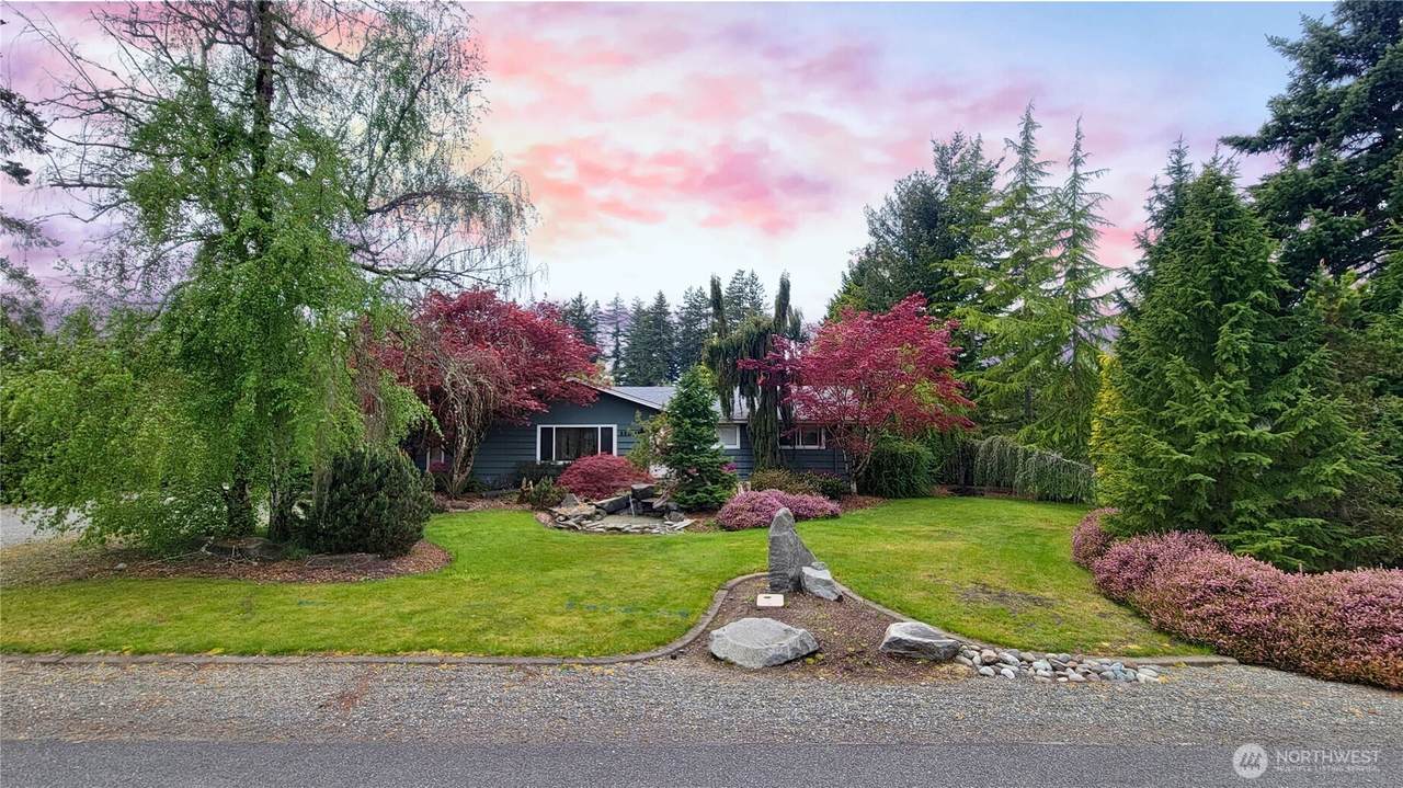 11802 28th Avenue - Photo 1