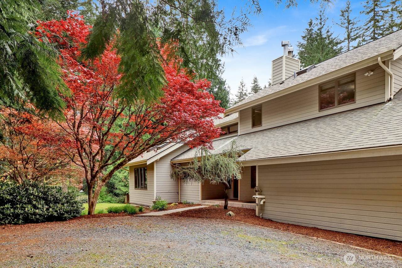 1872 Governor Road - Photo 1