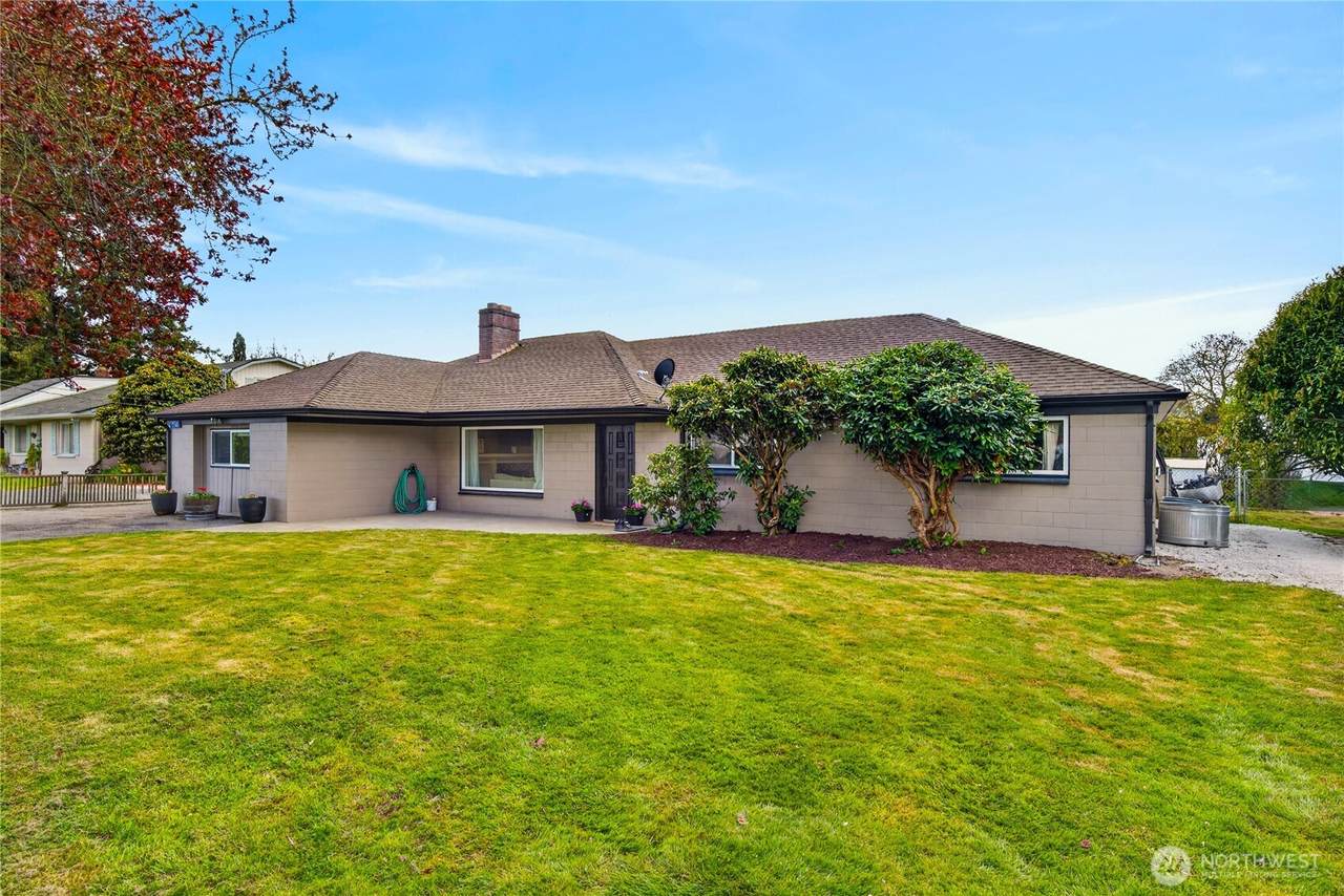 15548 Penn Road - Photo 1