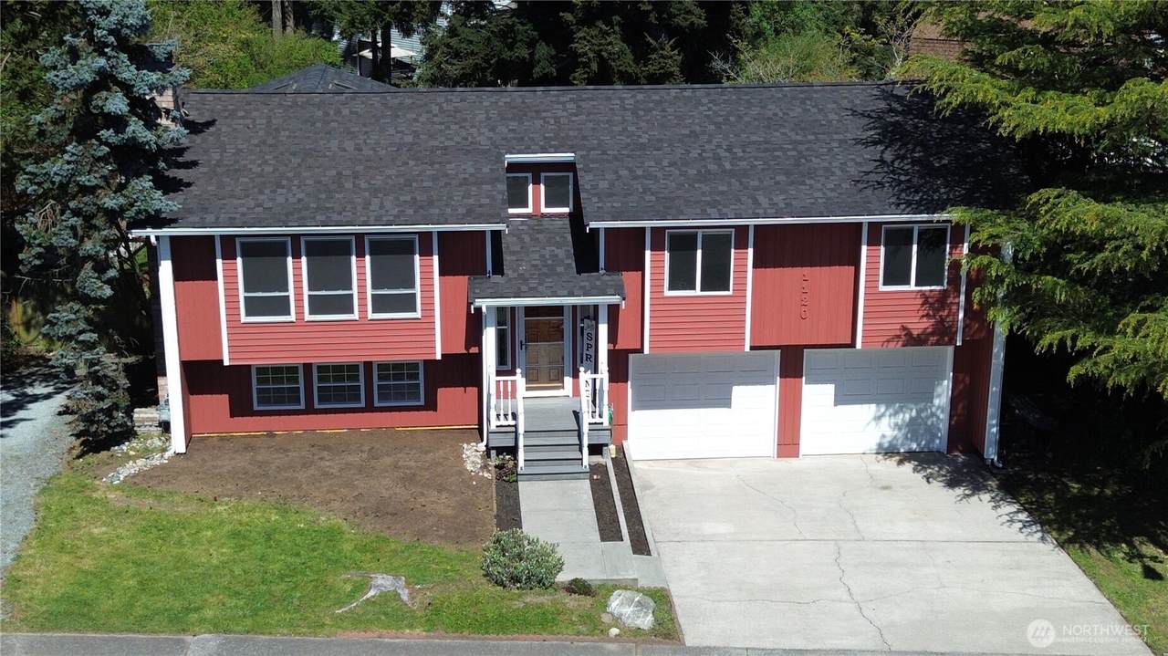 1120 8th Avenue - Photo 1