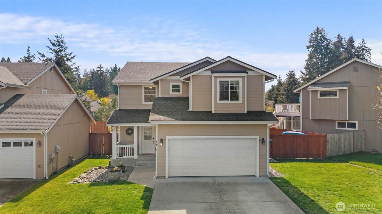 15837 104th Avenue - Photo 1