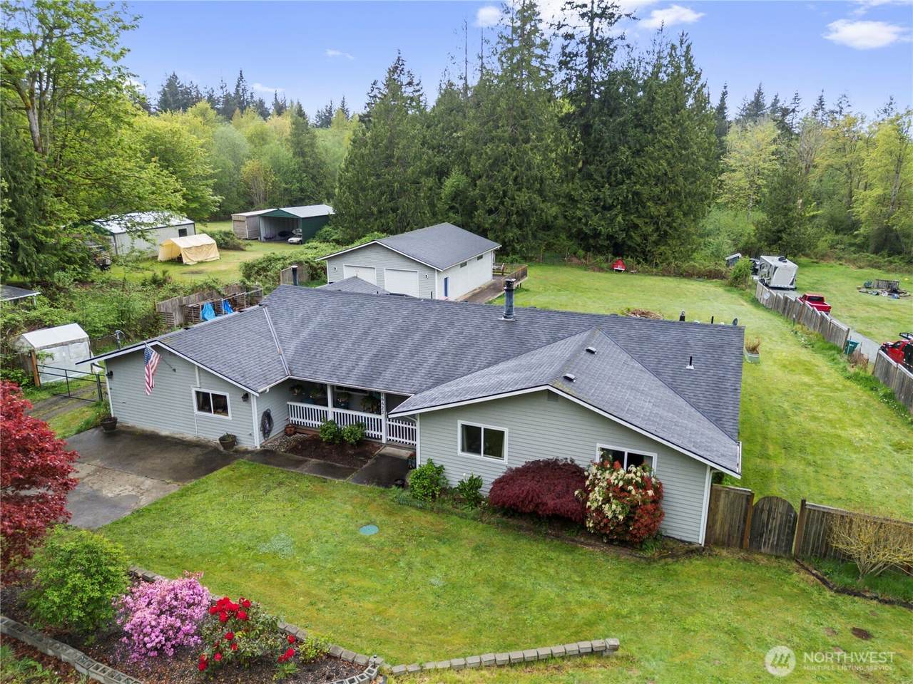 16622 80th Avenue - Photo 1