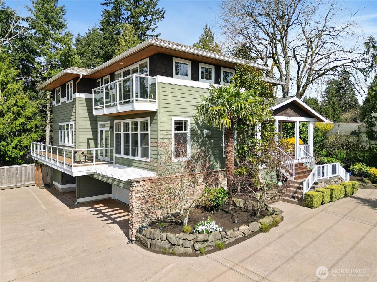 11222 100th Street - Photo 1