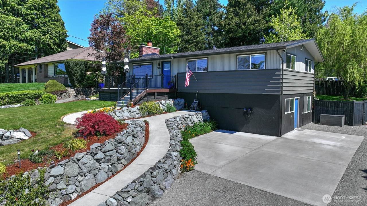 2143 Willow Lane - Photo 1