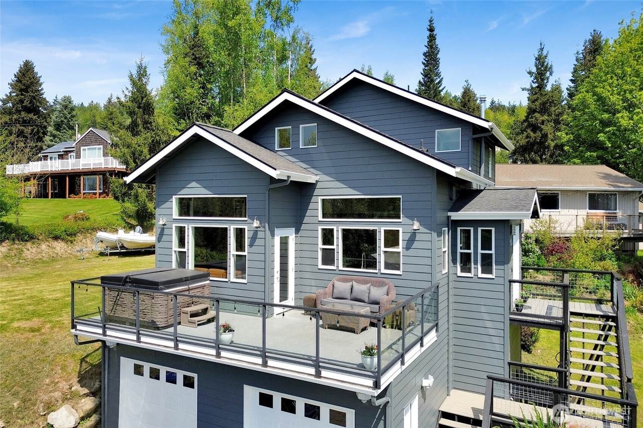 4325 King Avenue - Photo 1