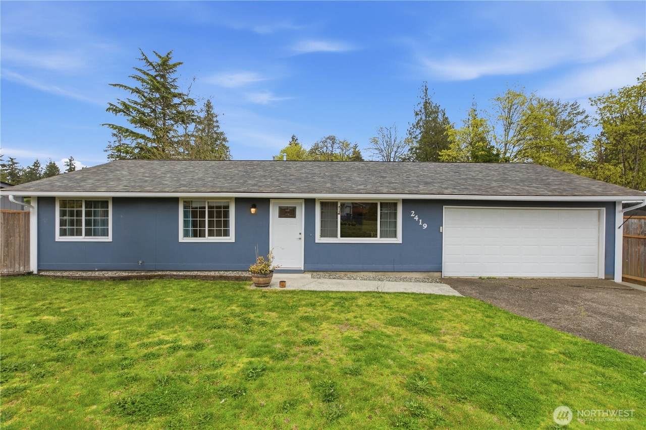 2419 Carlsbad Court - Photo 1
