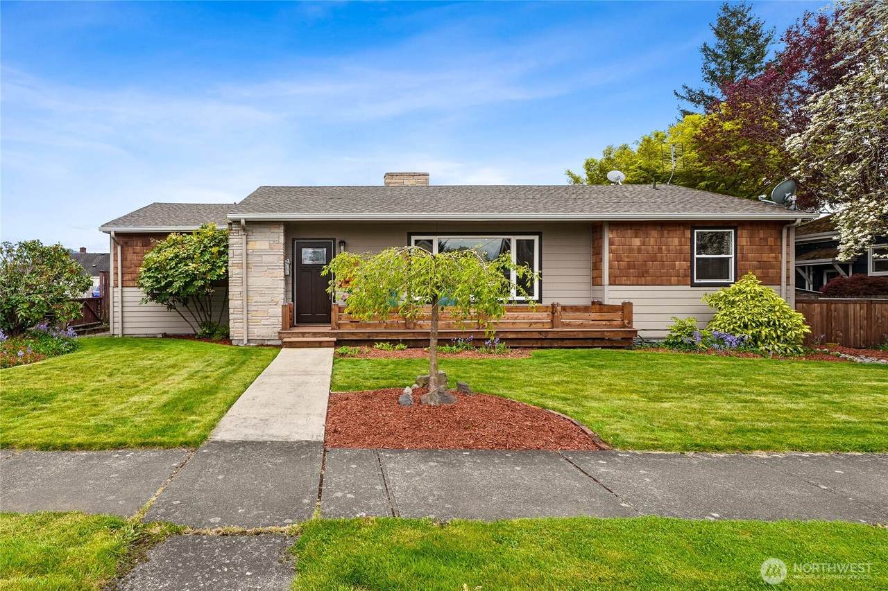 2232 Griffin Avenue - Photo 1