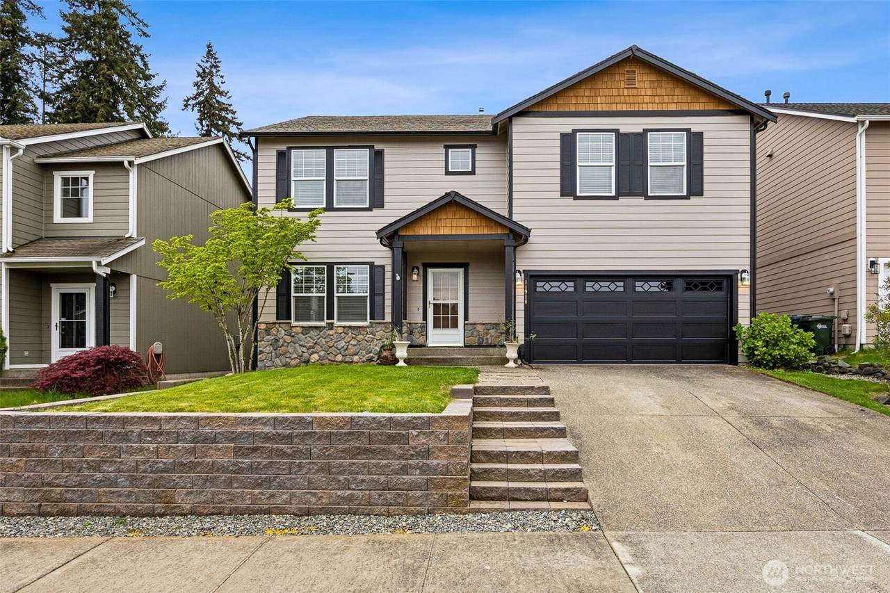 11918 130th Street - Photo 1