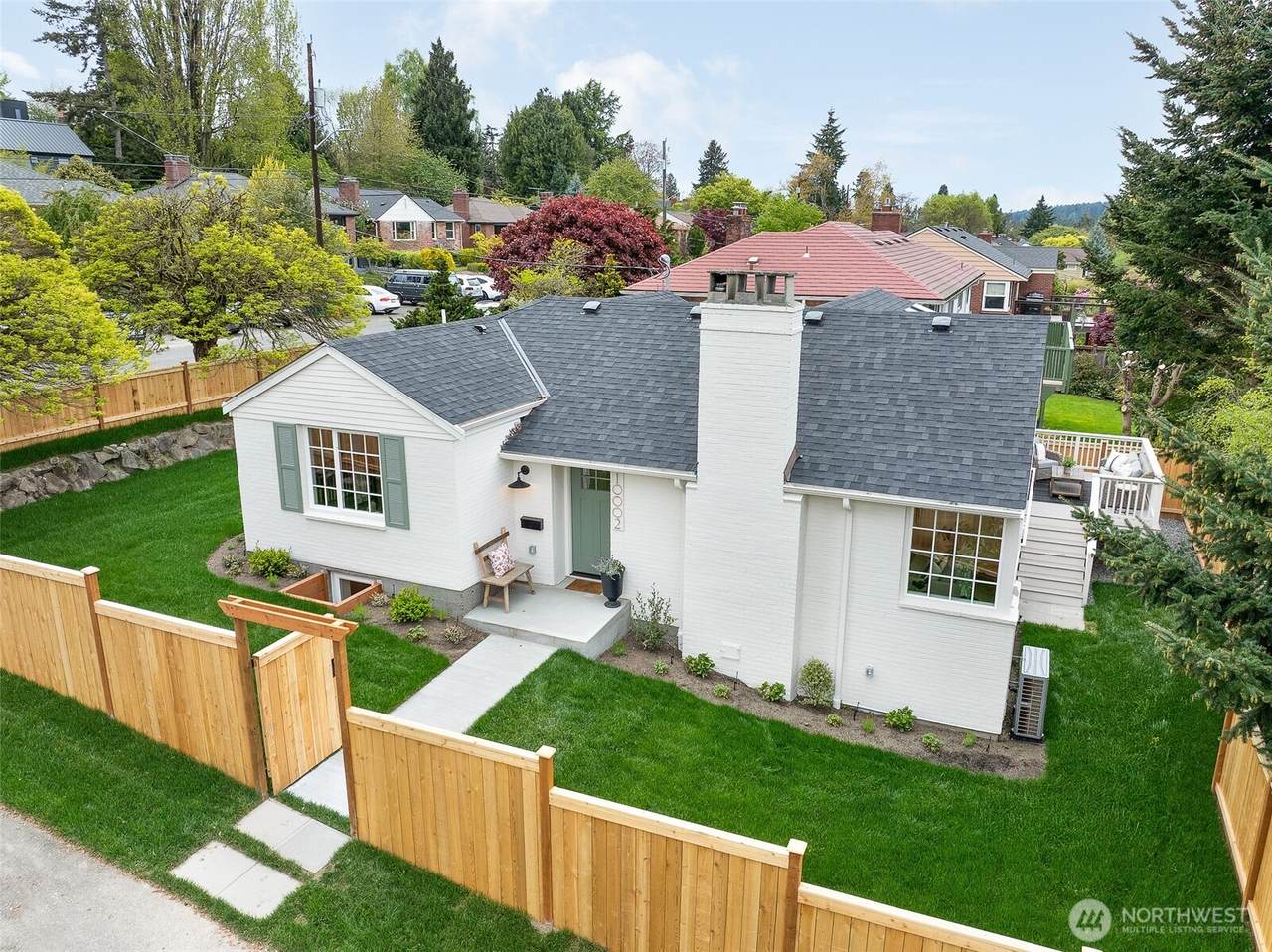 10002 9th Avenue - Photo 1