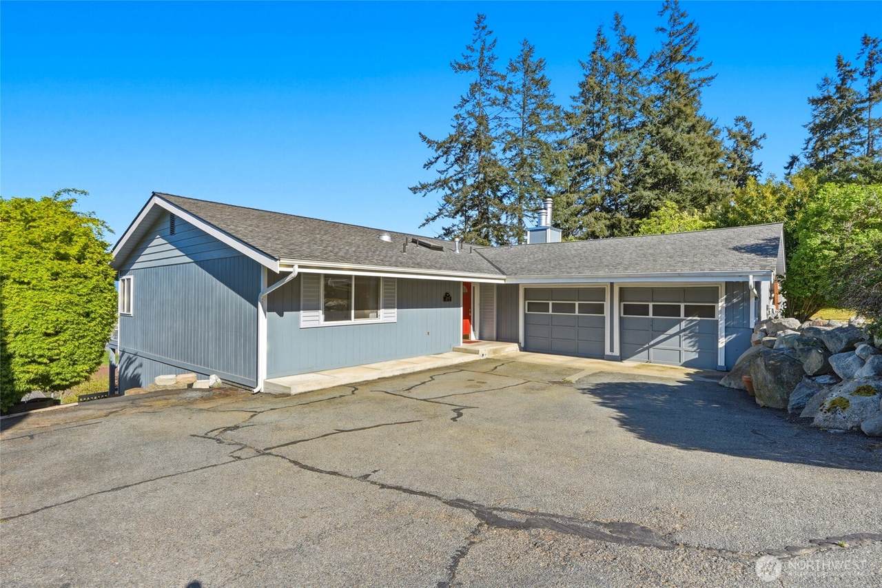 2198 Aurora Court - Photo 1