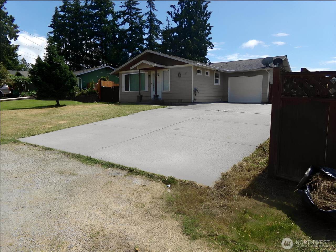 2000 Highland Avenue - Photo 1