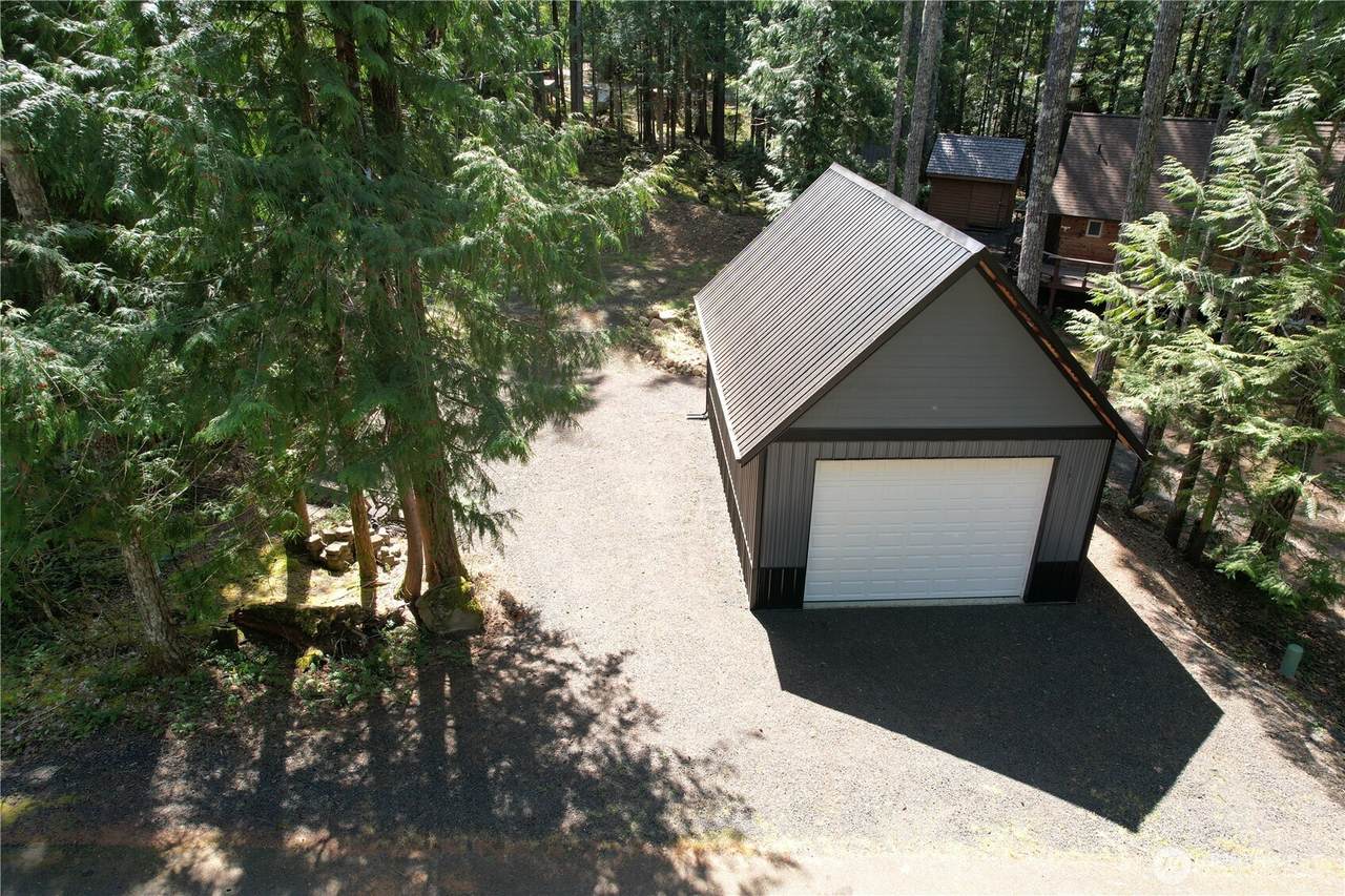 131 Staircase Drive - Photo 1
