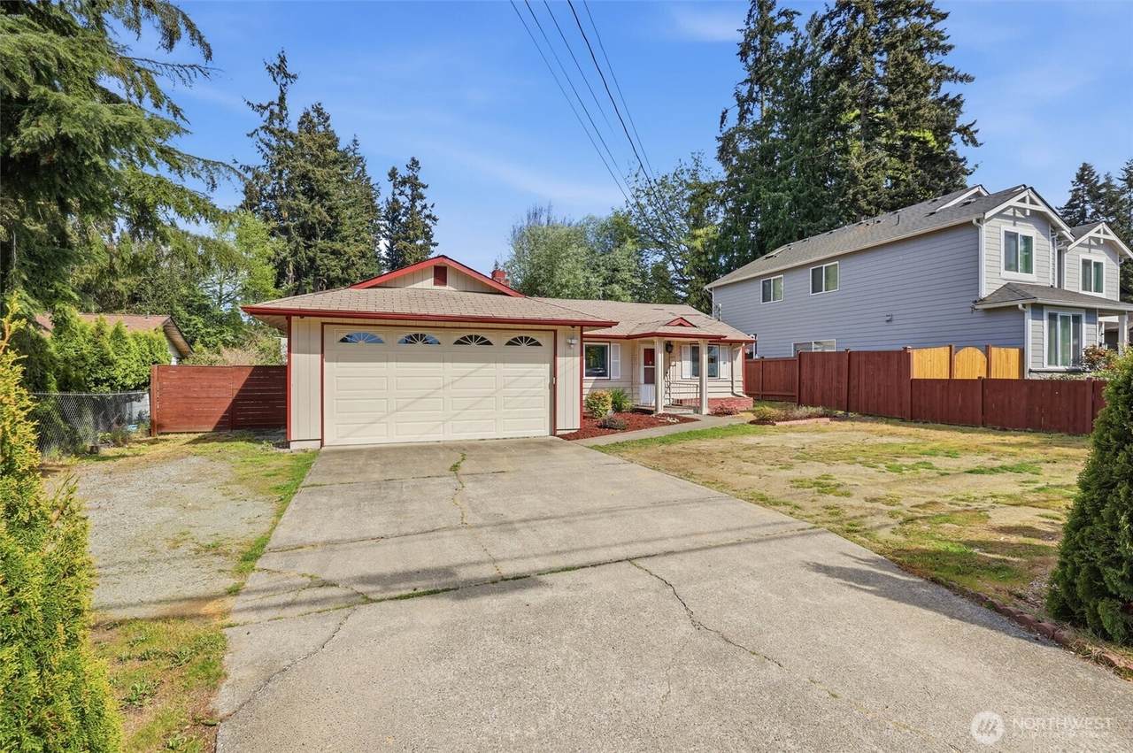 22219 66th Avenue - Photo 1