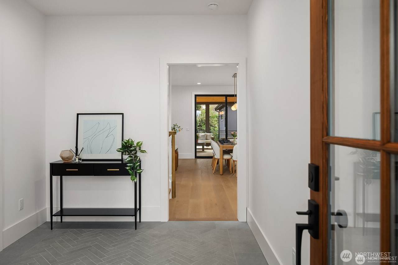 https://bt-photos.global.ssl.fastly.net/nwmls/1280_boomver_1_2516067-1.jpg