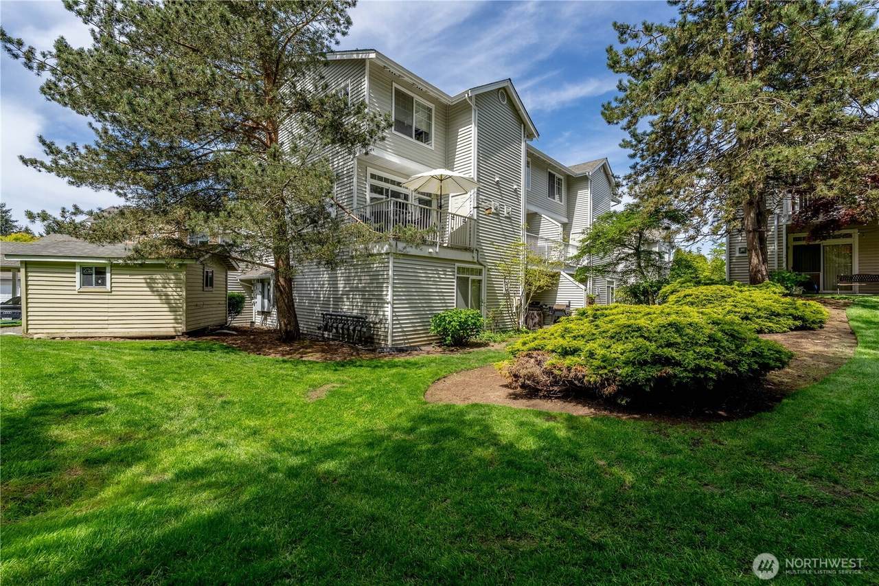 5400 Harbour Pointe Boulevard - Photo 1