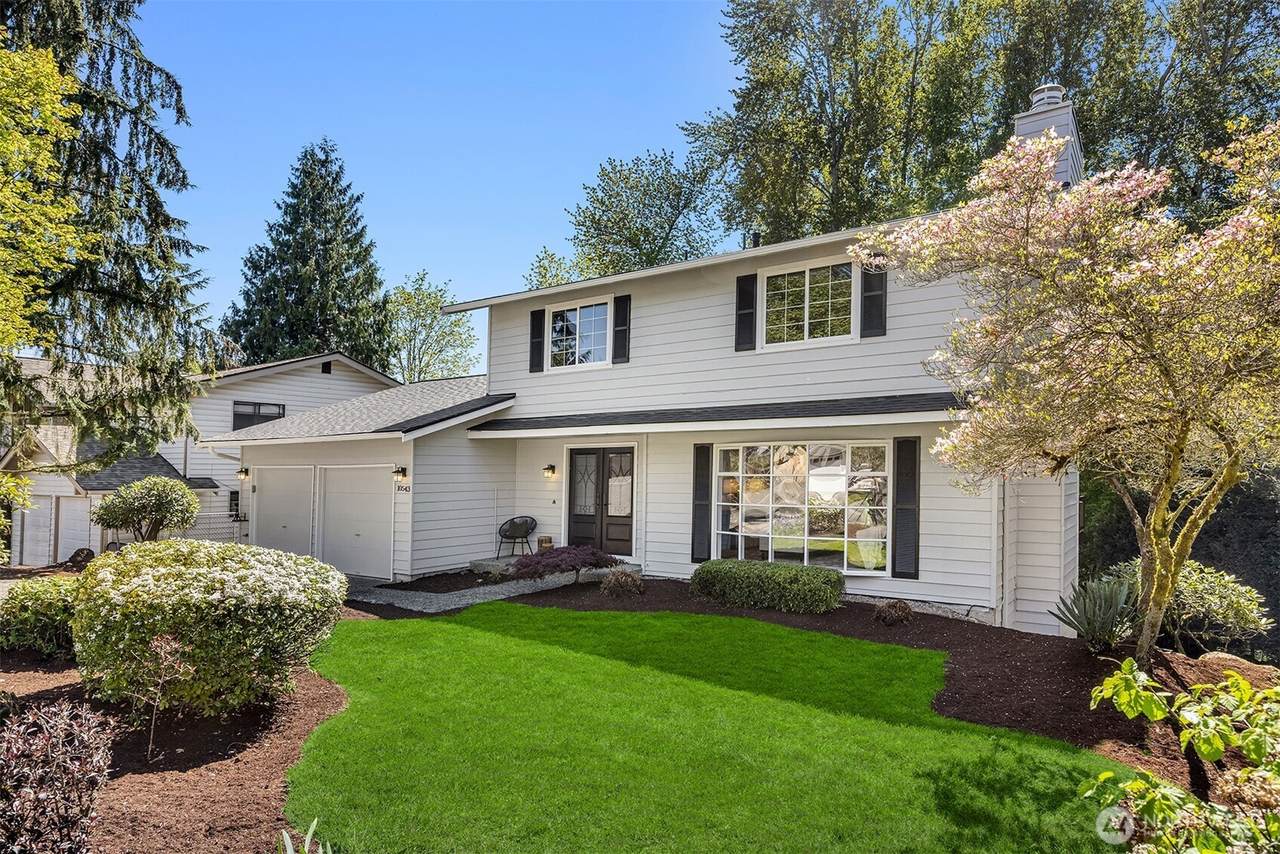 10543 158th Avenue - Photo 1