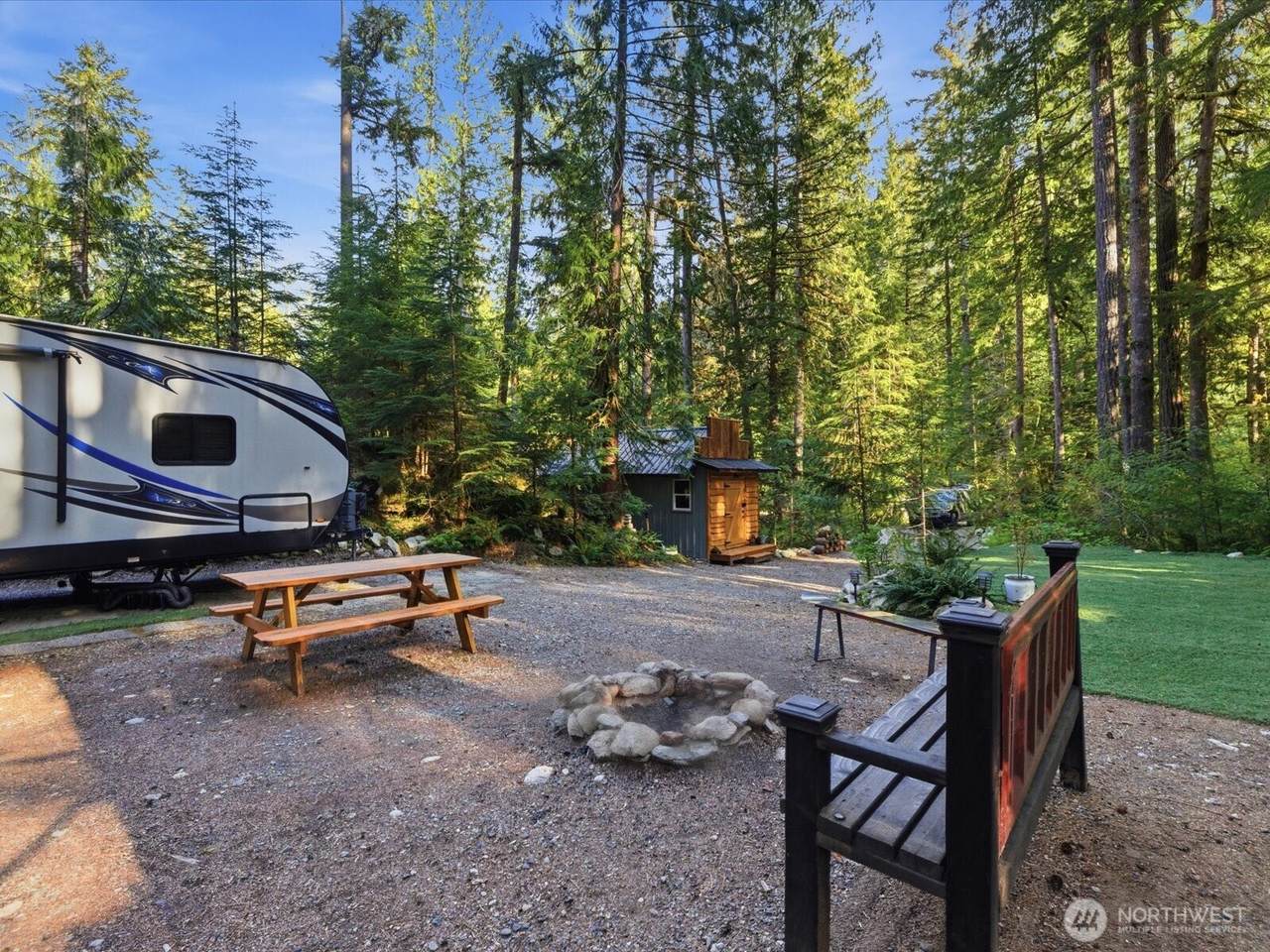 63424 Cascade Way - Photo 1