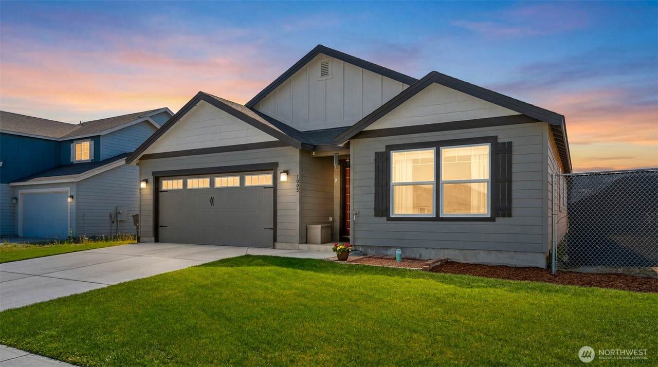 1005 7th Avenue - Photo 1